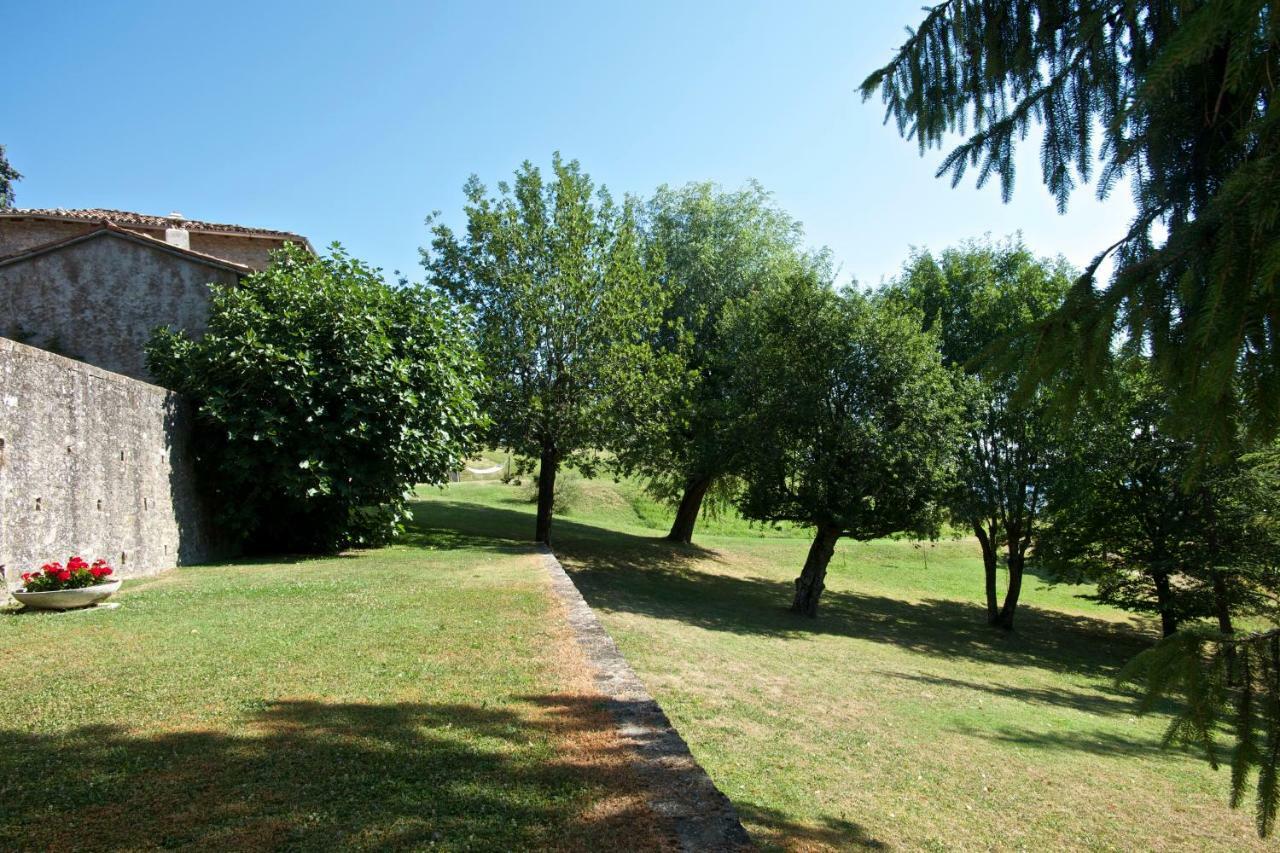 Bed and Breakfast La Corte Bonomini à Neviano degli Arduini Extérieur photo